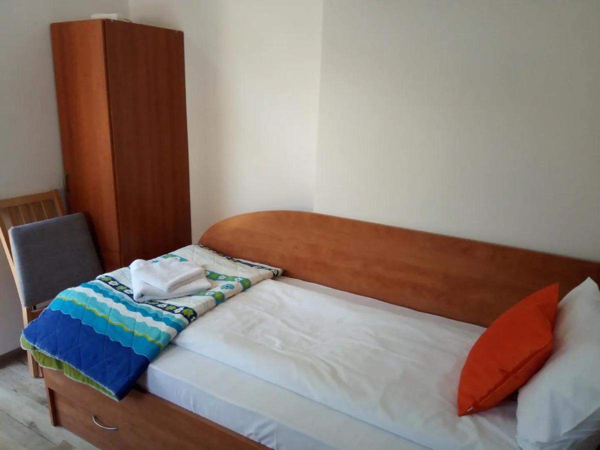 סופיה Entire Central House With Guest Rooms & Garden מראה חיצוני תמונה